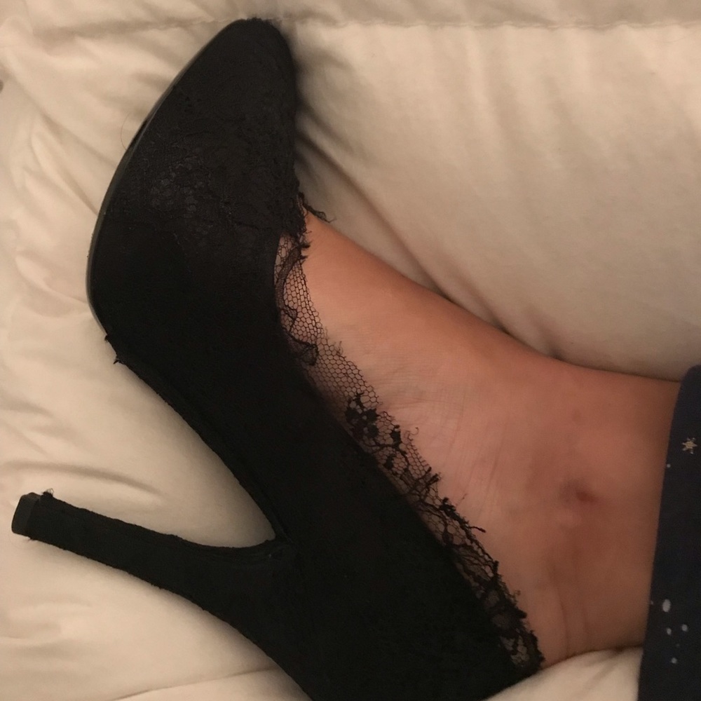 Dolce & Gabbana Lacy Black Hidden Platform Pumps